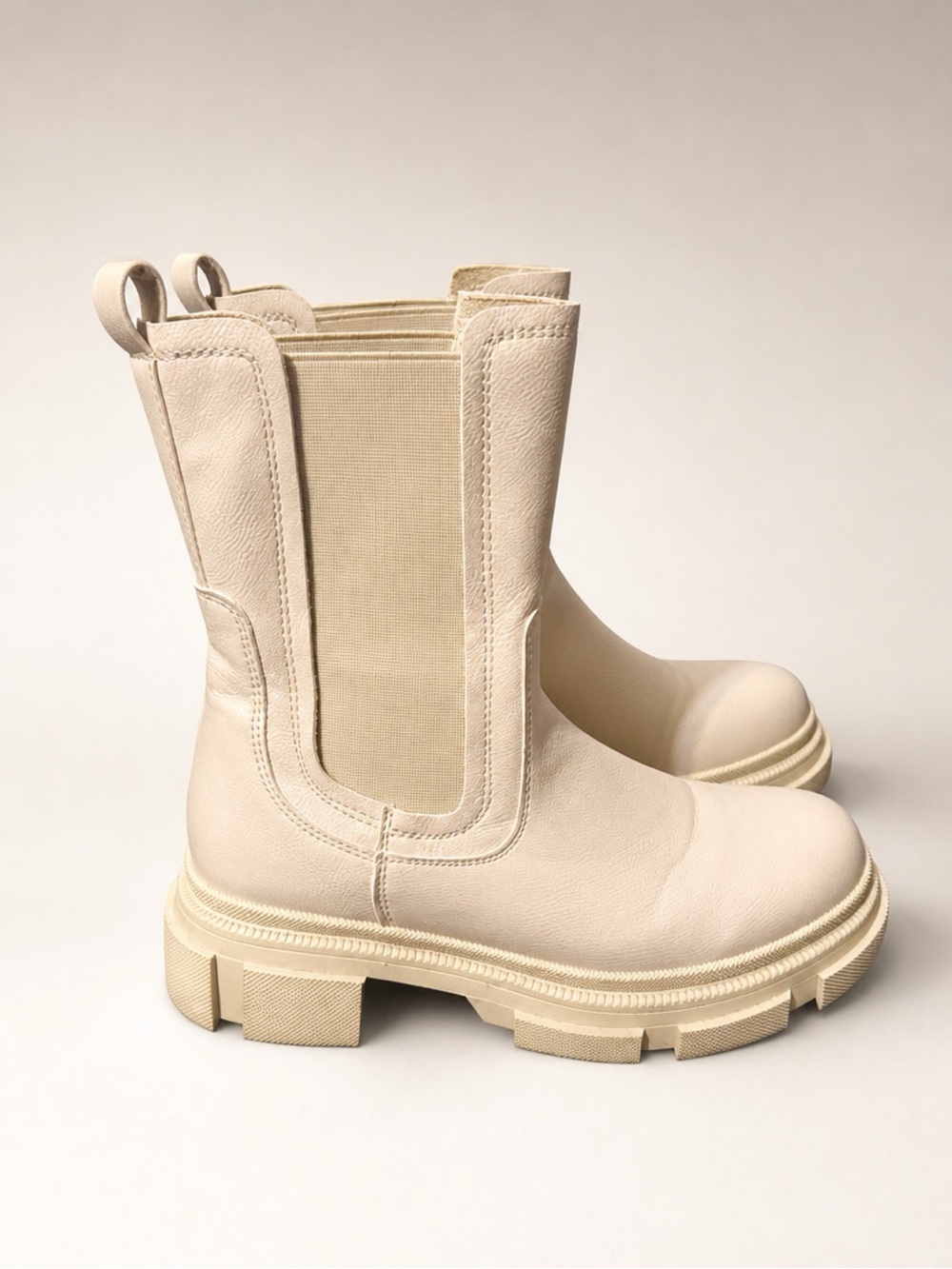 Yetier beige, mid-calf Chelsea lug boots - Picture 3 of 8